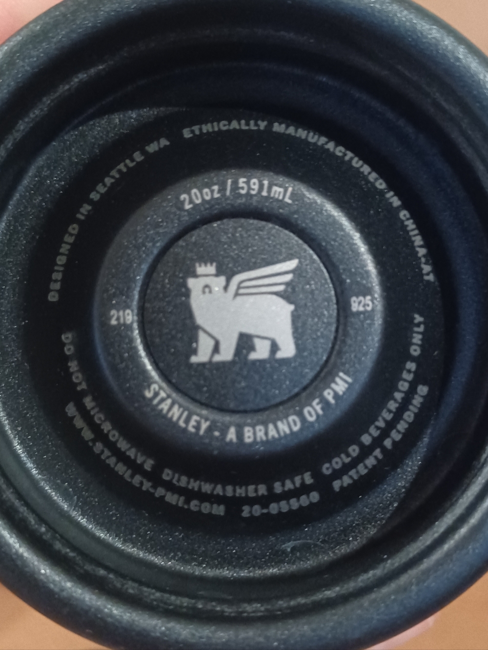 Stanley The Vitalize™ Shaker Bottle - Picture 5 of 7
